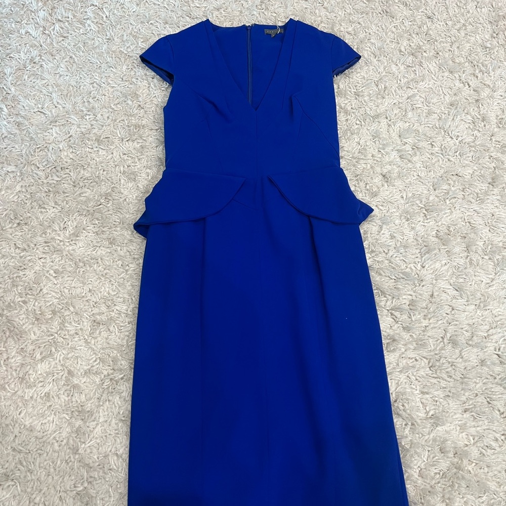 Sheike Blue Midi Dress with Flutter Sleeves and Crew Neck